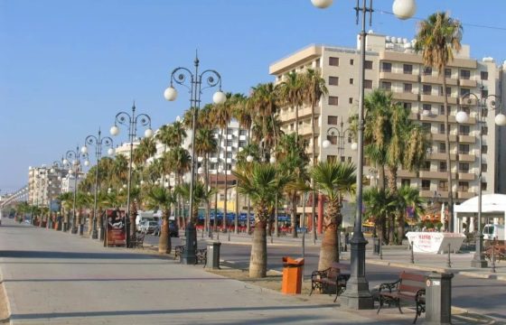 Finikoudes-redesign-put-on-hold