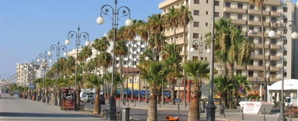 Finikoudes-redesign-put-on-hold